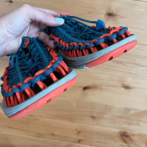 Keen Uneek Slingback Slip On Water Sandals Size 9 - Picture 10 of 11